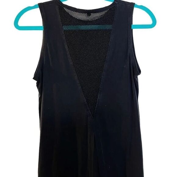 Mesh Detailing Athletic Tank Top Black Size XS - Picture 2 of 4